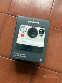 Polaroid Now Instant Camera Generation 2 bianca
