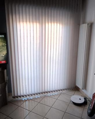 tenda a barre verticali