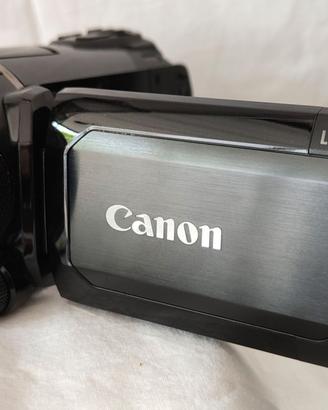 Video Camera Canon Legria HF S200 con accessori