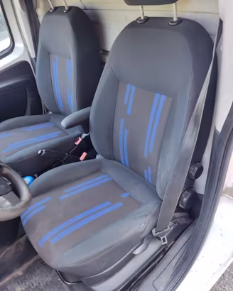 Sedile anteriore sx FIAT FIORINO del 2011