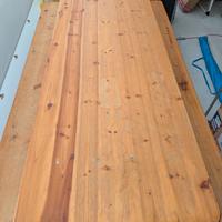 set birreria completo; tavolo in legno e 2 panche