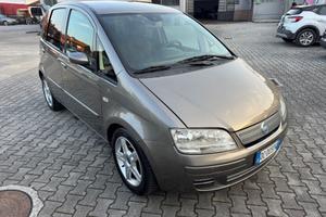 Fiat Idea 1.4 16V Emotion automatica