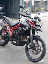 Triumph 800 xc