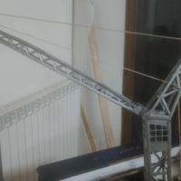 Modellino gru in ferro su rotaia  421