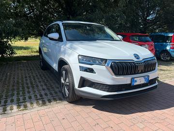 Skoda Karoq 1.5 TSI ACT DSG Executive RESTYLING - 