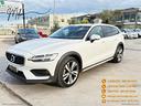 volvo-v60-cross-country-b4