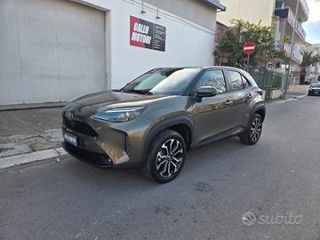 TOYOTA YARIS CROSS LOUNGE 1.5 Hybrid