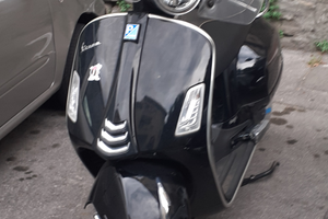 Vespa gts hpe 300