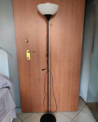 lampada a piantana ikea