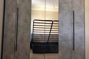 Armadio 6 ante smontato a 200