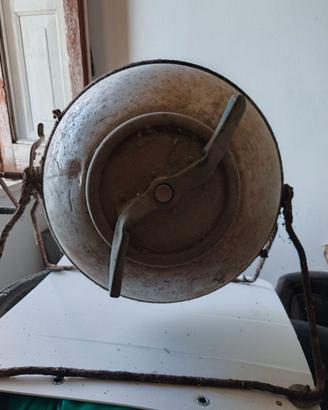 Antica  lavatrice manuale anni 50 rara