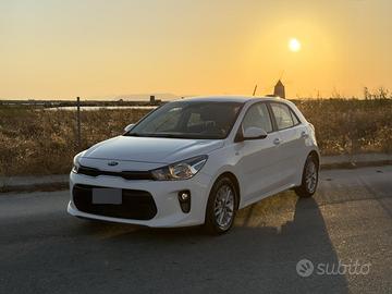 Kia Rio 2020 1.2 Evolution Benzina