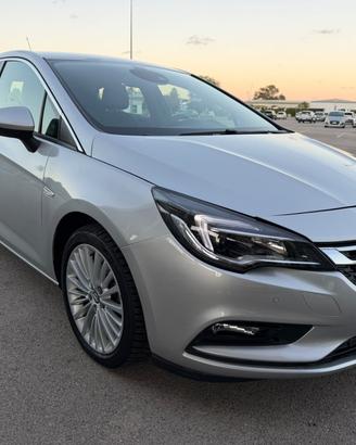 Opel Astra 1.6 CDTi 136CV Berlina nuova garanzia12