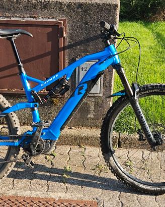 Raymon Trailray 140 E9.0 2025