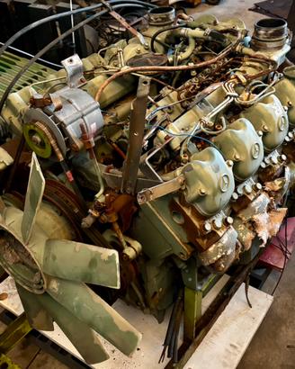 Motore Mercedes OM422 mietitrebbie e trince Claas