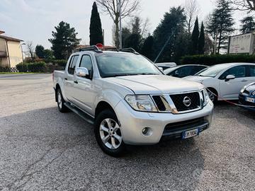 Nissan Navara 2.5 dCi 190CV 4 porte Double Cab XE