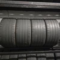 Gomme 295 35 21 Michelin estive