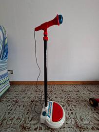 microfono con asta
