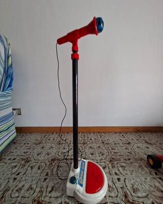 microfono con asta
