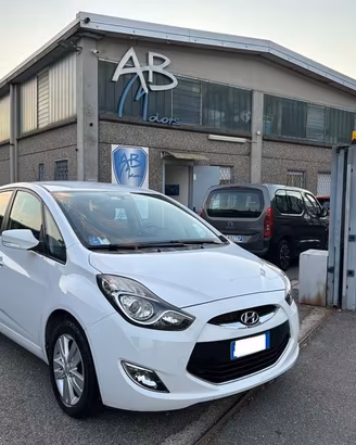 HYUNDAI iX20 1.4 90 CV *UNIPRO* *OK NEOPATENTATI