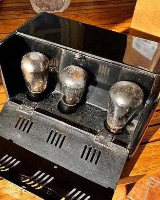 radio valvolare  anni '20 SIGNALBAU HUTH  E82W