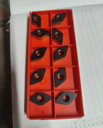 Inserti Tornitura marca Sandvik DNMA150616-KR