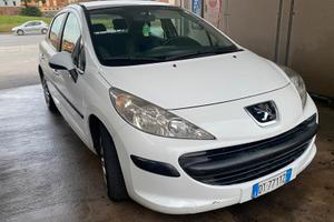 Peugeot 207 benzina e gpl
