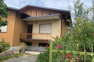 Casa indipendente a Favria Canavese