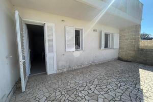 BIFAMILIARE A TAVIANO