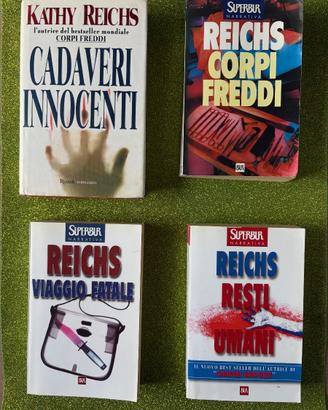 Set 4 medical thriller Kathy Reichs #1 #2 #3 #4.