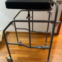 Standing deambulatore con appoggio gomiti