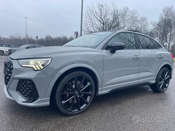 Audi RSQ3 SPB quattro*Automatik*Navi*Pelle