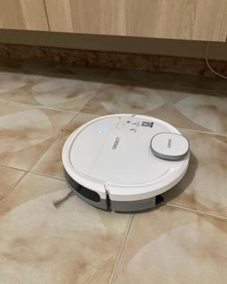 Robot aspirapolvere ECOVACS Deebot OZMO 905