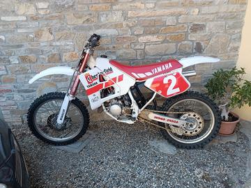 Yamaha cross