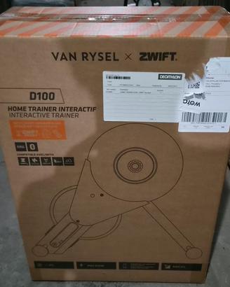 Van Rysel D100 con Zwift Cog & Click - rullo smart