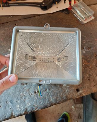 faro faretto da esterno 