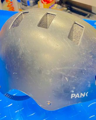 casco PANK  monopattino/bicicletta/skate