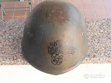 ITALIA - ELMETTO MOD. 33 - REGI CARABINIERI - 2WW