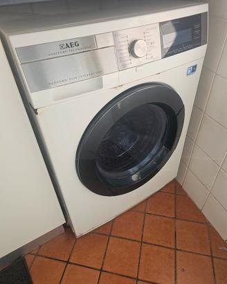 lavasciuga AEG a pompa di calore