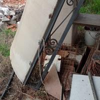 Pensilina in metallo