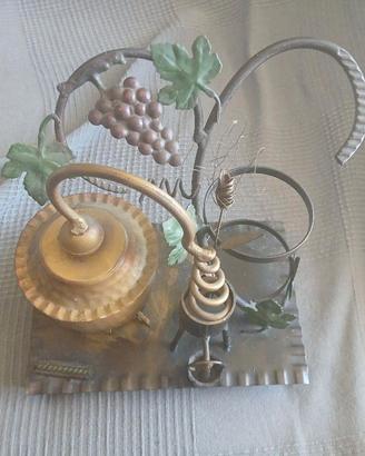 FERRO BATTUTO GRAPPA ALAMBICCO E VITE 28X18,5X30