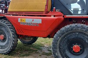 Trattote macchina irroratrice semovente 