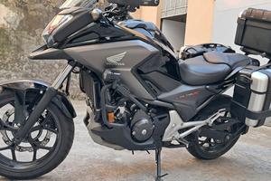 Honda NC 750 X DCT