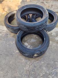 4 gomme estive marca Pirelli pzero .