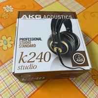 Cuffie AKG K240 studio professionali