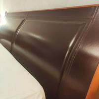 Letto matrimoniale in ciliegio con rete