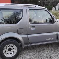 Suzuki Jimny 1.5 Diesel 86CV 2006 135.700 km - 4x4