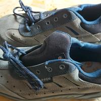 Scarpe antinfortunistica marca Base num. 44