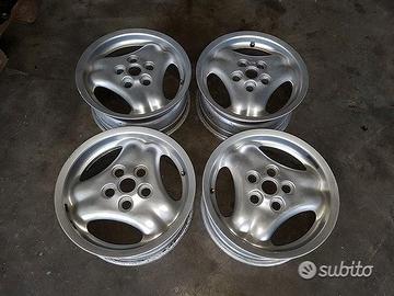 Cerchi In Lega Da 16" Per Land Rover Discovery