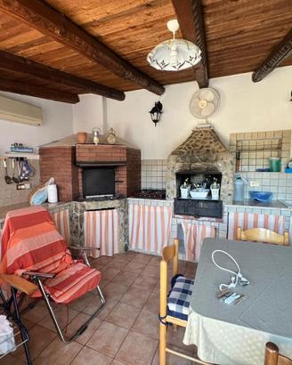 villa con piscina 